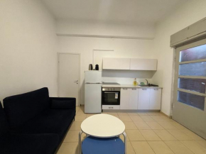 Geula Beach- 1Bedroom Seaside Apartment By Vacay